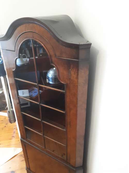 Stunning Art Nouveau 1890 - 1899 Corner Display Cabinet
