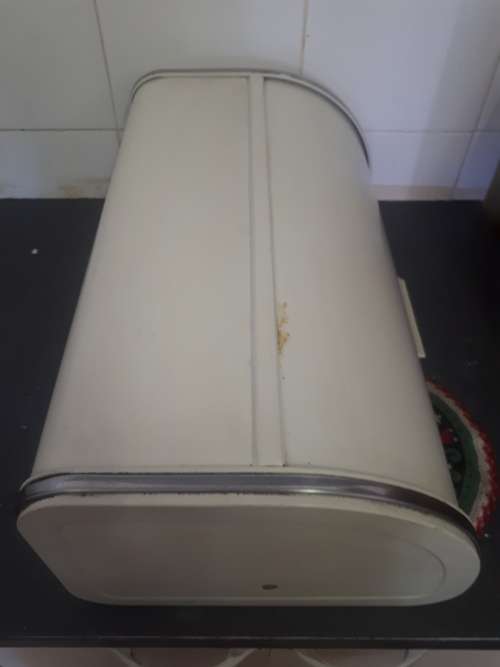 Retro Enamel Bread Bin
