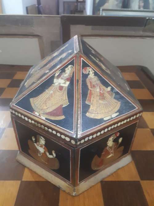 Early 1900`s Turkish Jewellery Box Hand Painted With Velvet Interior