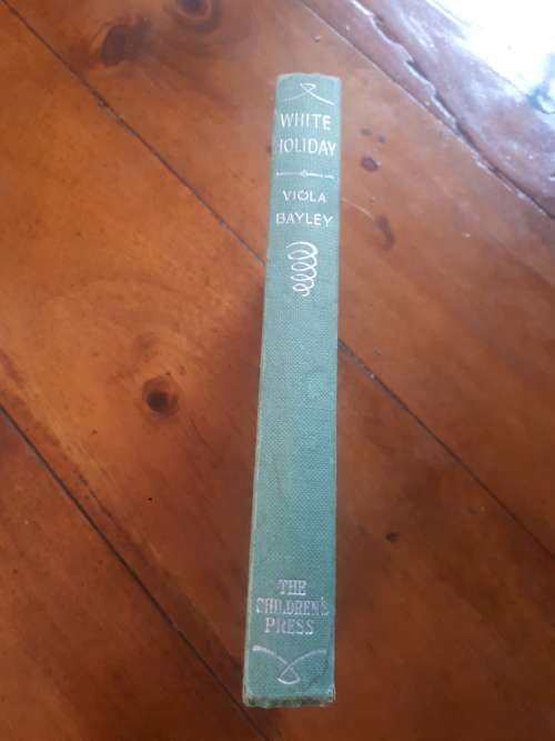 Viola Bayley - White Holiday - 1950`s Cloth Cover