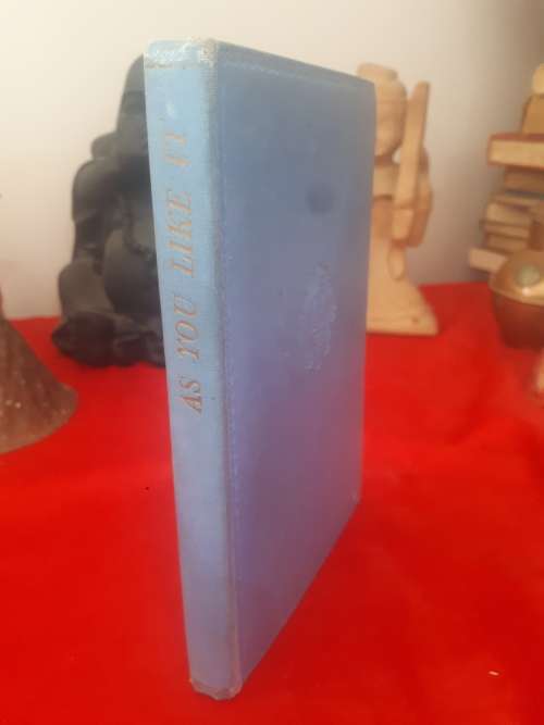 Circa 1953 The New Clarendon Shakespeare As You Like It Clothcover