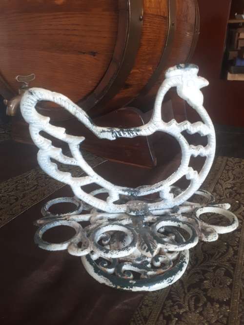 Vintage Pre 1950`s Cast Iron Hen Egg Holder