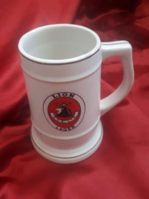 Retro SA Continental Castle Lager / Lion Lager Ceramic Tankard