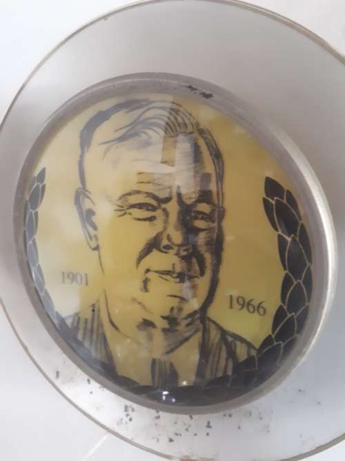 Rare & Highly Collectable H.F. Verwoerd 1901 - 1966 Commemorative Enameled Wall Light