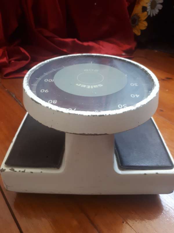 Vintage 1950`s Salter 209 Bathroom Scale