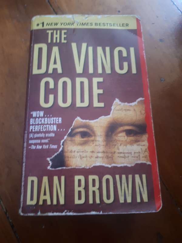 The Da Vinci Code - Dan Brown Paperback