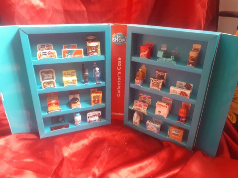 Checkers Little Shop 3 Collectors Case (100% Complete)