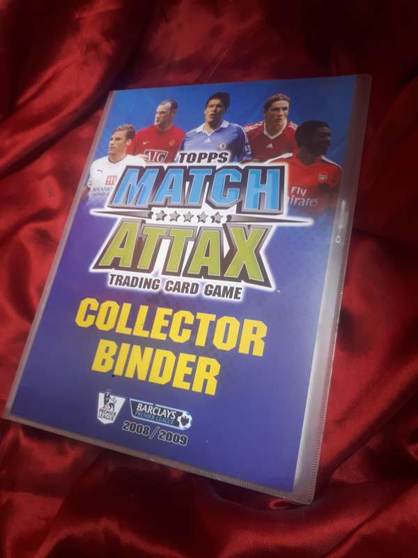 2008 / 2009 Barclays Premier league Collector Binder with 109 x Trading Cards