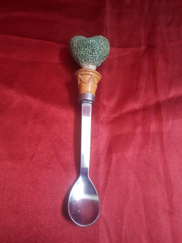 80`s Ceramic Heart Shaped Mustard Spoon