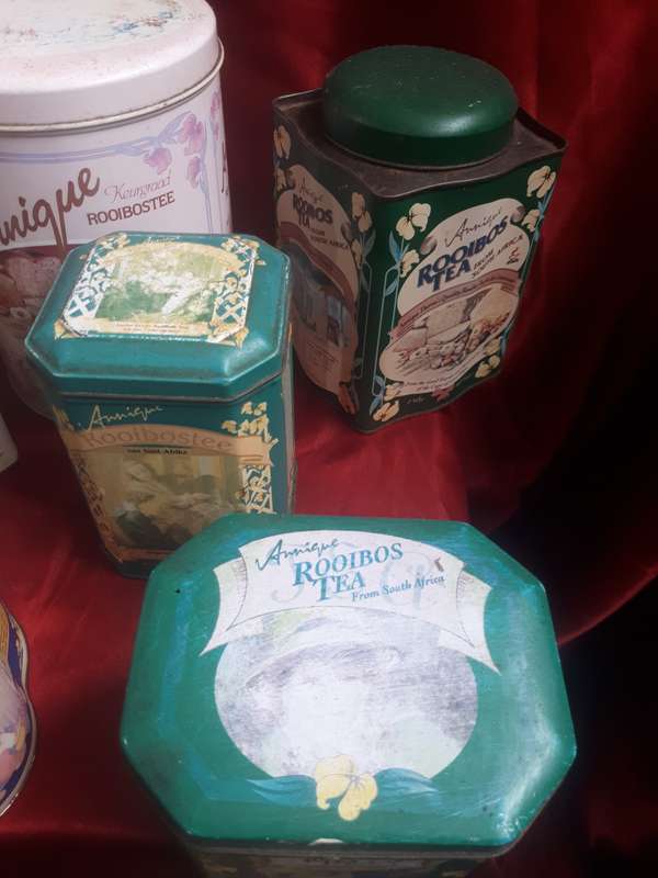 6 x Retro Annique Rooibos Tea tins