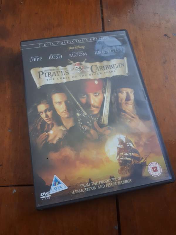 Pirates of the Caribbean `The Curse of the Black Pearl` 2 Disc Collectors Edition DVD