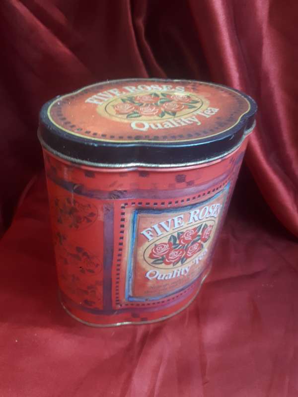 Retro Five Roses Tin Tea Caddie