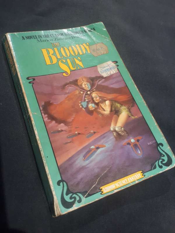 THE BLOODY SUN 1978 PAPERBACK - MARION ZIMMER BRADLEY