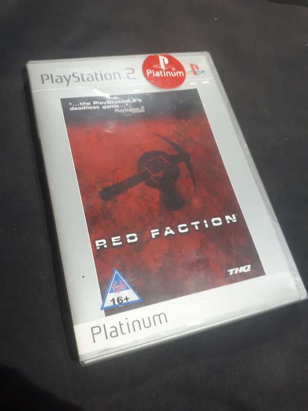 RED FACTION PLAYSTATION 2