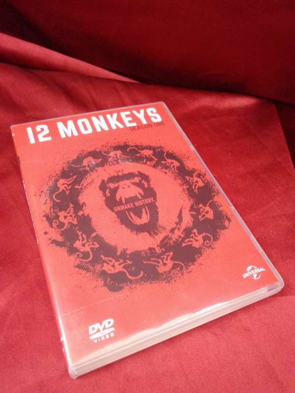 12 MONKEYS SEASON ONE DVD