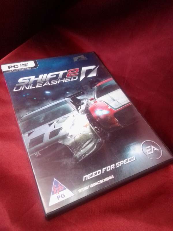 NEED FOR SPEED SHIFT 2 UNLEASHED `PC`