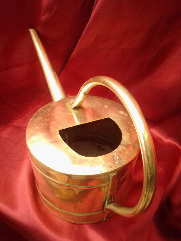 Late Victorian Early Edwardian Hammered Brass Water Can