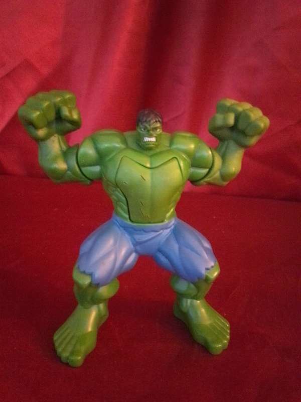The Hulk 2008 Marvel Articulated Figurine