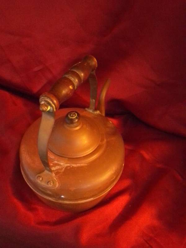 Early 1900`s Copper Kettle With Wooden Handle (England)