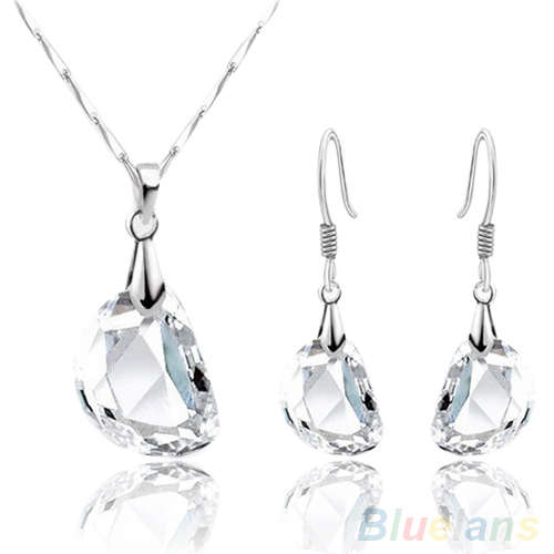PEA SHAPE NECKLACE AND DROP EAR RING SET