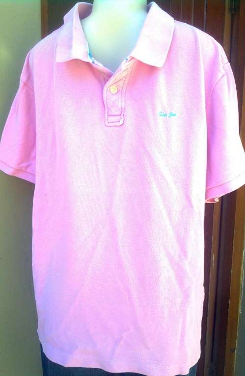 ACA JOE PREMIUM QUALITY GOLF T-SHIRT - SIZE: xxxl  PLUS A FREE WOOLWORTHS CHINNO.  SIZE: 42