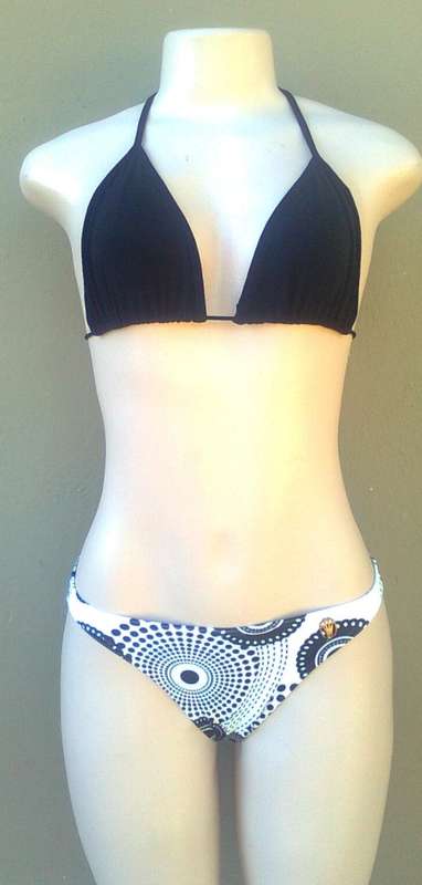 TRIUMPH 2 PIECE - SIZE: 10