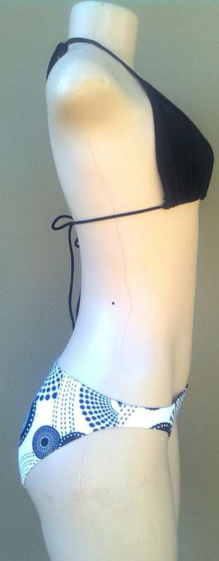 TRIUMPH 2 PIECE - SIZE: 10