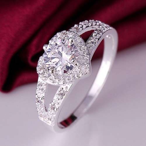 **HIGH QUALITY*** SILVER PLATED RING WITH ZIRCONIAS - SIZE 9