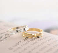 2 FOR R1 SILVER AND GOLD PLATED PARTY RINGS  SIZE 8