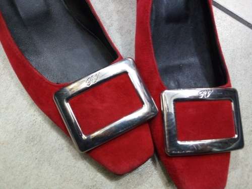 Roger Vivier Belle Vivier suede pumps