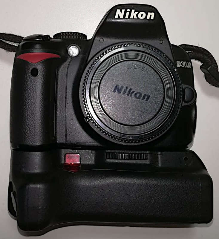 Nikon DSLR D3000 Camera many extras Super Bargain Buy for 7 days only