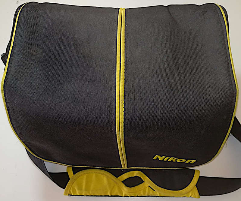 Nikon DSLR D3000 Camera many extras Super Bargain Buy for 7 days only