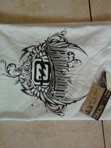 BRAND NEW AUTHENTIC BILLABONG T-SHIRT - size L WITH TAG