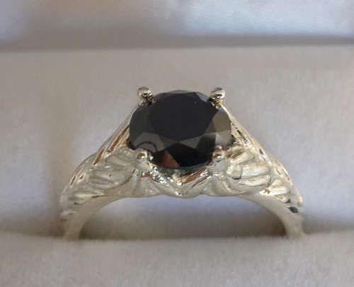 STUNNING SOLID 925 SILVER -1.83CT BLACK DIAMOND (MOISSANITE) RING