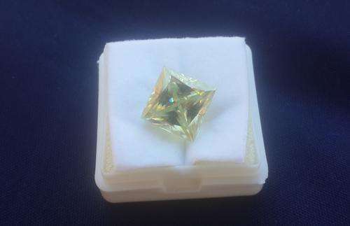 RARE - 6.41 Carat - J - SI3 - Magnificent Princess Cut - Moissanite - Will Test As Diamond!!!!