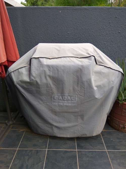 Terrace Leisure Saturn 220 - 3 Burner Gas Braai