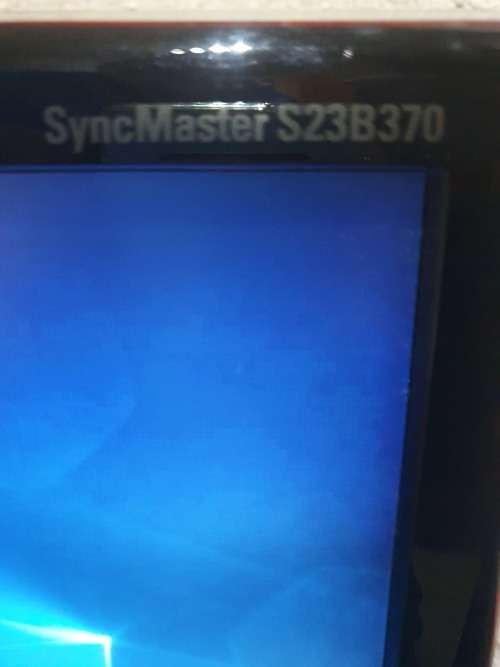 Desktop PC- intel core I5 - 3570cpu -340ghz 8Gb Ram - 2 TB hdd - with 2 x 23` Samsung led Monitor