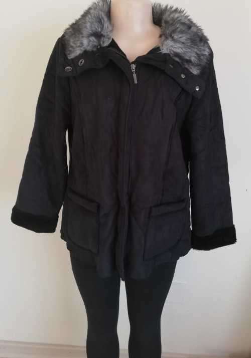 Suede jacket with complete wooll inner