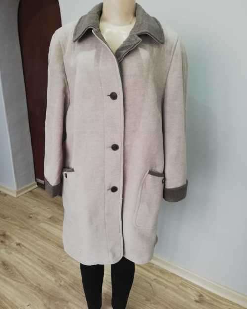 Beautiful Colour Block Coat