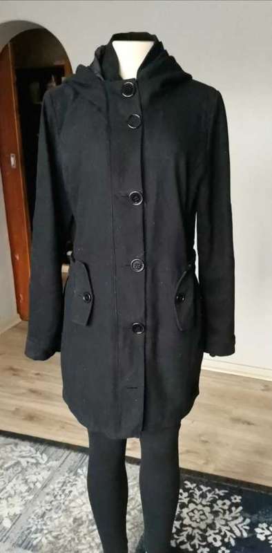 Gorgeous Black Coat