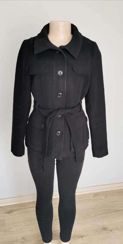 H&M Gorgeous Black Coat