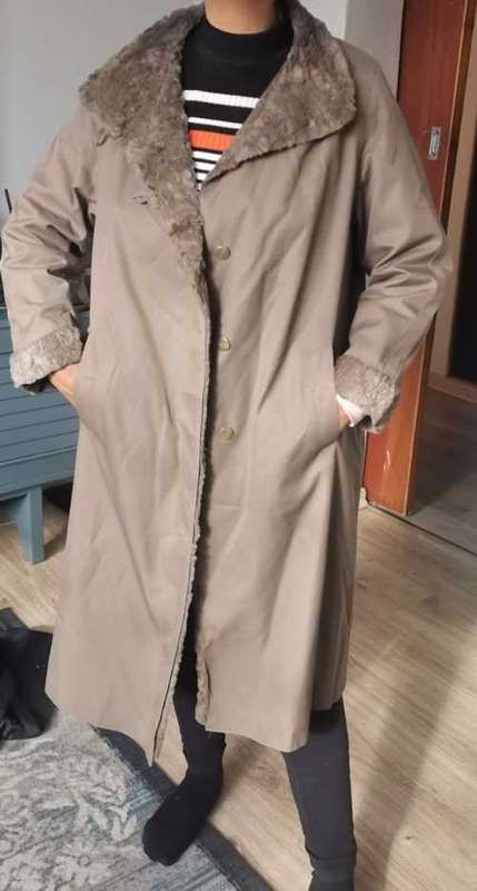 Brown Trench coat with full fur inner