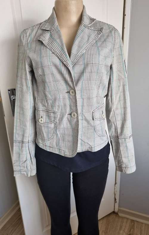 Stunning Check Blazer