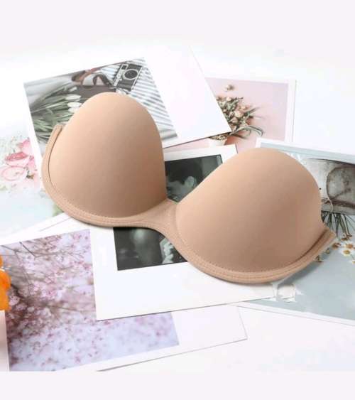 Solid strapless bra