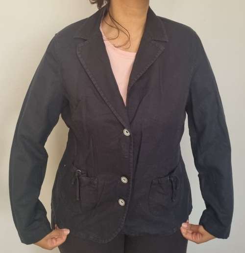 Beautiful black blazer   .... From R30 Shipping