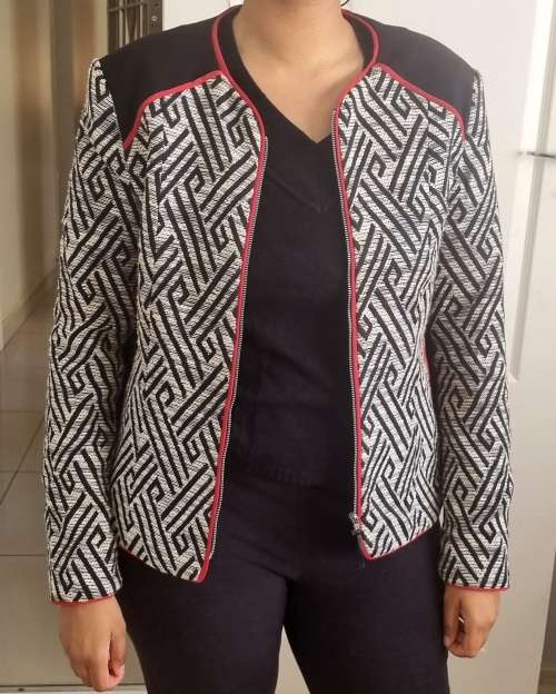 Gorgeous zip up Jacket.... From R30 Shipping