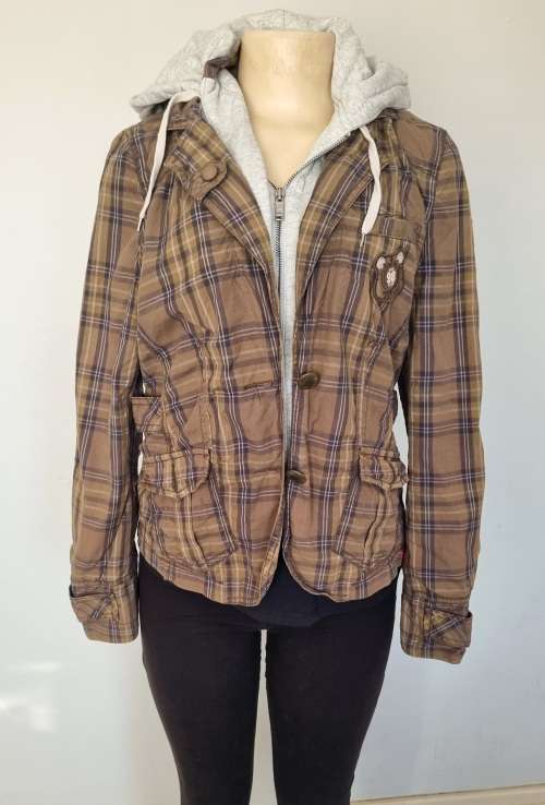 Gorgeous jacket .... From R30 Shipping