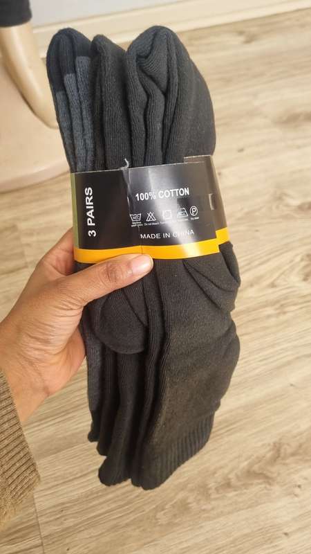 MENS 100% cotton long socks...3 pairs