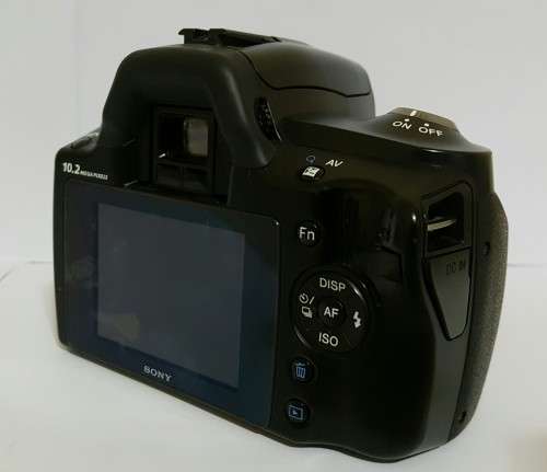 Sony A230 DSLR Camera 18-55mm lens AND 75-300mm Macro Lense
