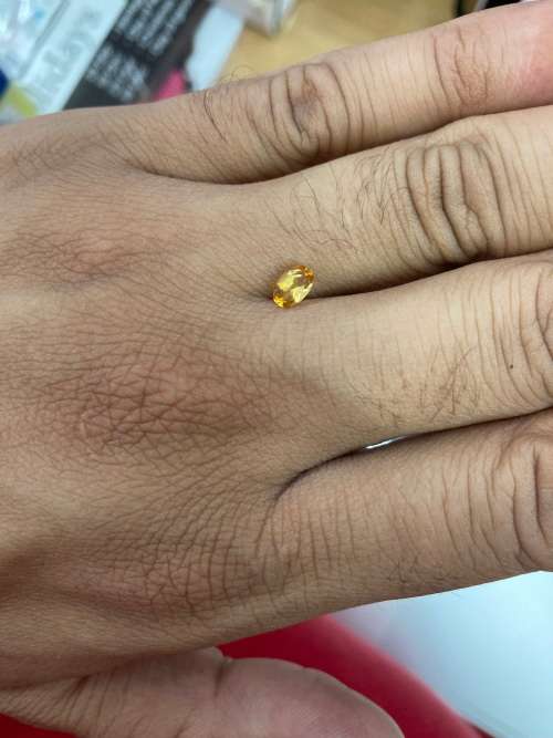 0.39cts Natural Mined Citrine. Oval Cut. 5.9mm x 3.8mm. VVS